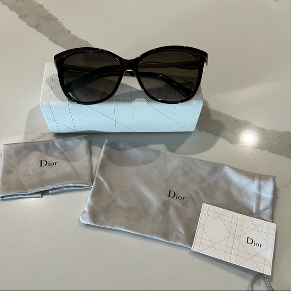 Dior Sunglasses - Picture 2 of 7